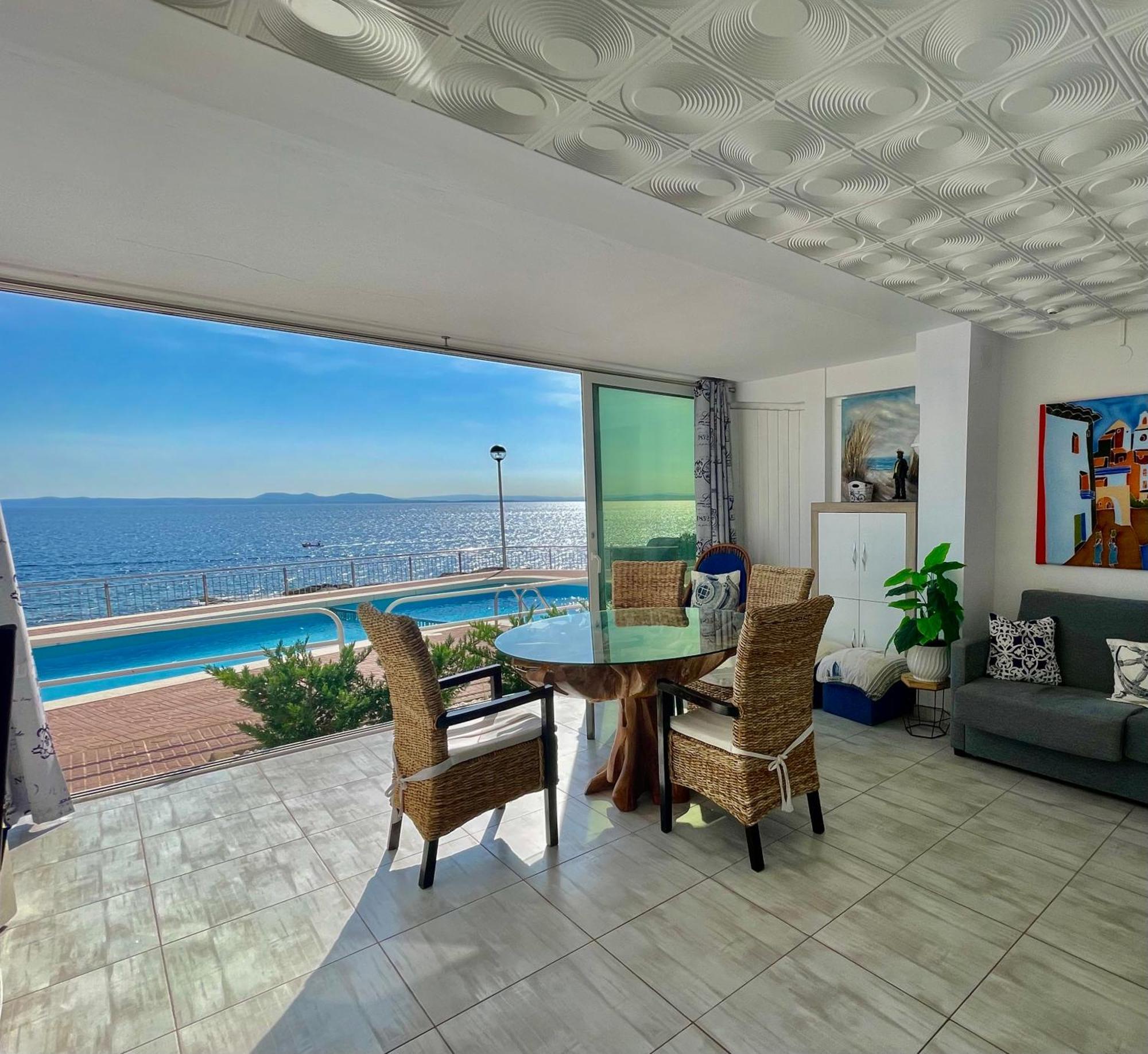 Magnifique Appartement En Front De Mer, Caneylles ロザス エクステリア 写真