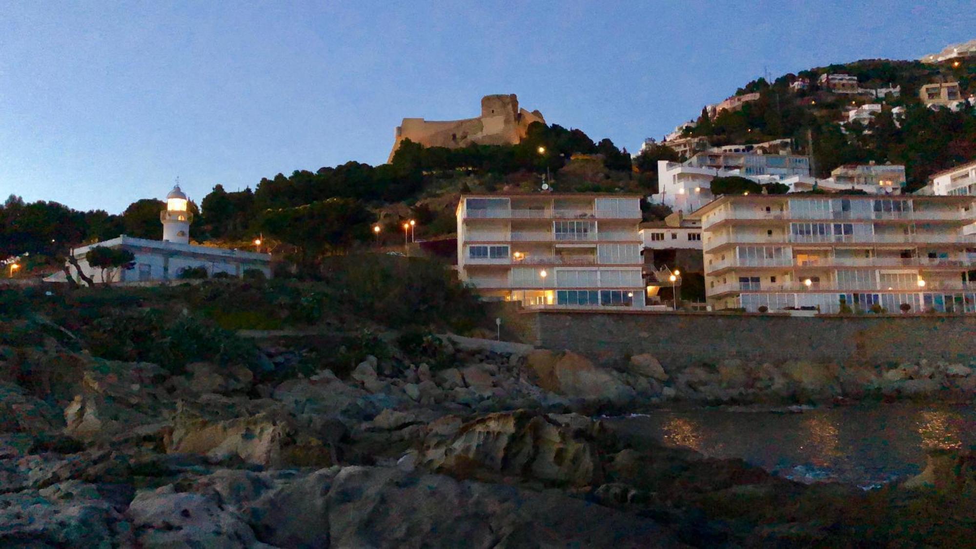 Magnifique Appartement En Front De Mer, Caneylles ロザス エクステリア 写真