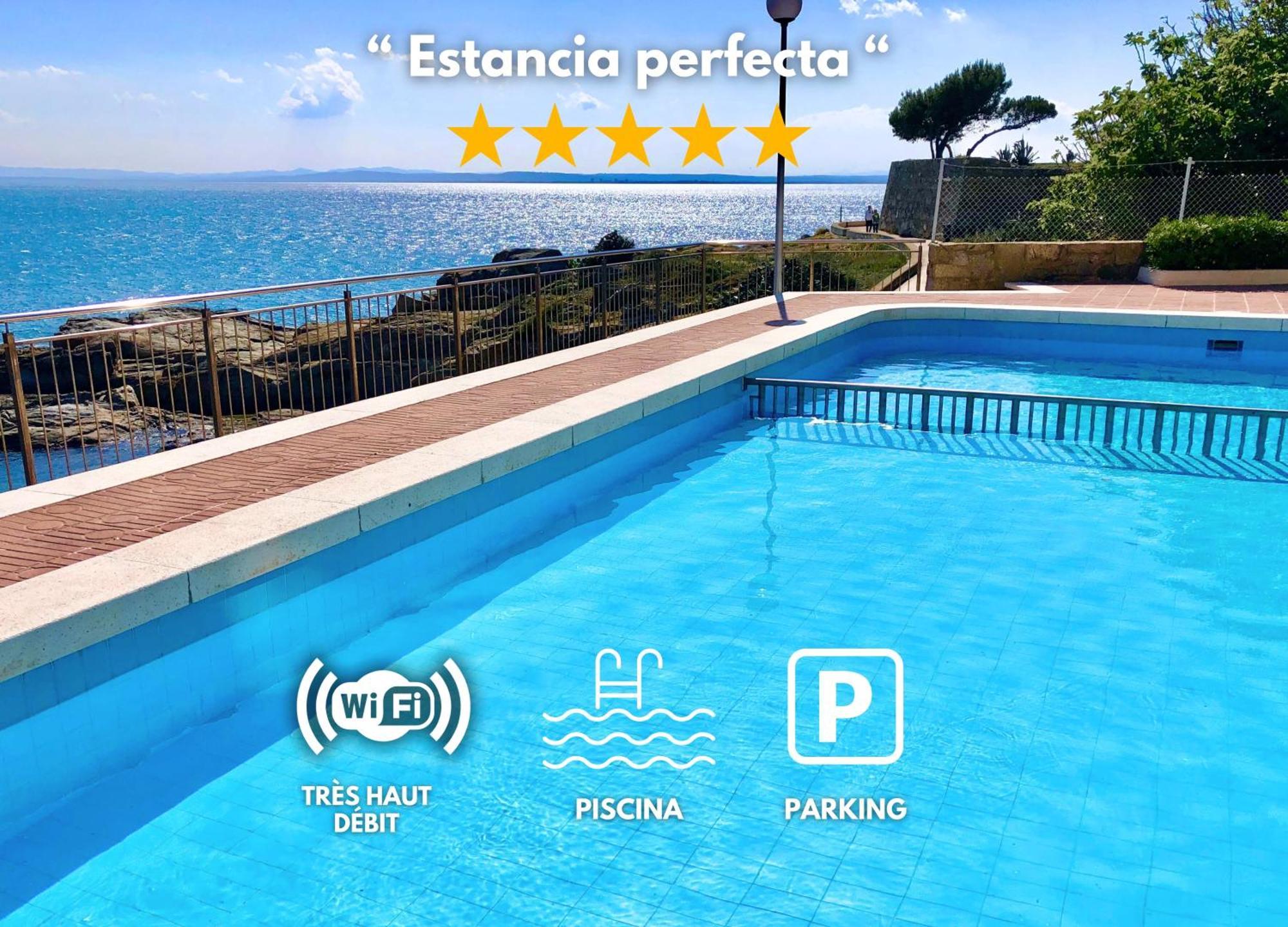 Magnifique Appartement En Front De Mer, Caneylles ロザス エクステリア 写真